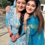 Anjana Singh Instagram – Apart from being a senior, a beautiful and well-mannered person and the hot cake of Bhojpuri industry.  One n only 😘 @anjana_singh_  ji ♥️🥰

🕊️🤟
#shooting #work #shoot #mood #girls #actorslife #happy #vibes #goodvibes #anjanasingh #shrutirao24  #enjoy #work #give #love #support #blessing Kushinagar, India