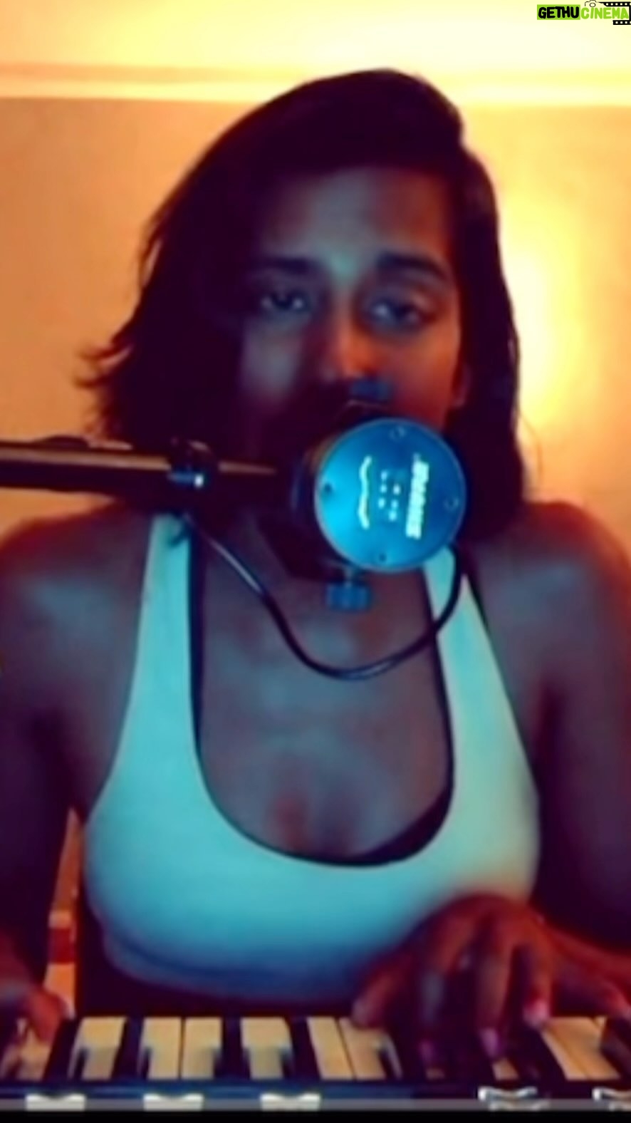 Anjulie Persaud Instagram - Heartbroken for all the lives lost and all the lives that will continue to be lost π I wrote this song a while ago about the bombings that were happening in Baghdad on innocent civilians. Unfortunately here we are again.. #israel #palestine #gaza #westbank #war #gazaunderattack
