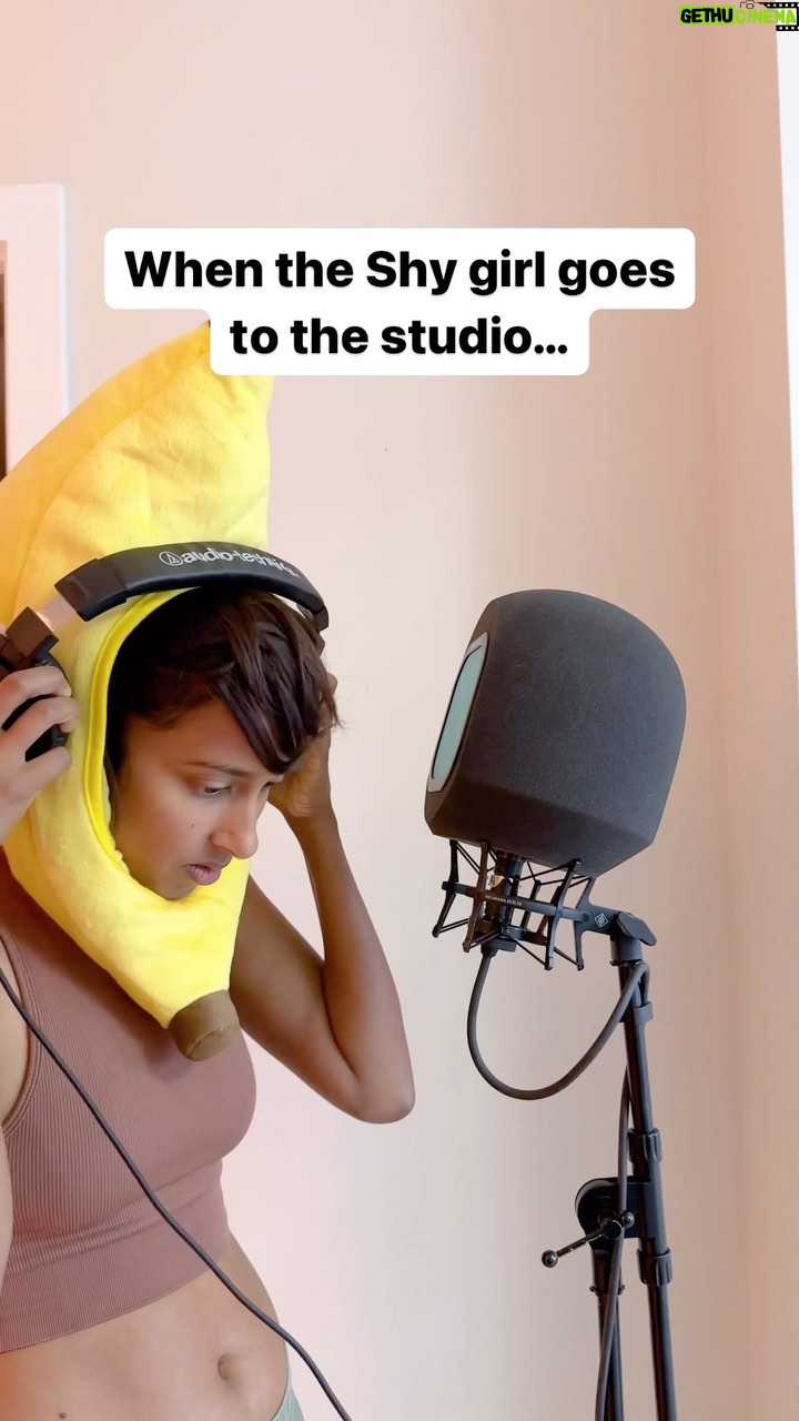 Anjulie Persaud - 4.8K Likes - Wait for it… 😳 #funny #skit #studio #reels