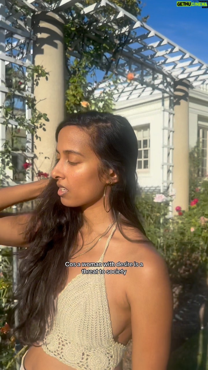 Anjulie Persaud - 0.9K Likes - Can anyone relate?
#independentwoman #independentwomen #childlessbychoice #childlessmillennialsofdisney #unmarried #songwriter #indieartist #newmusic #demo