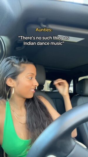 Anjulie Persaud Instagram - Happy Diwali! 🇬🇾🇮🇳🇨🇦 #diwali #desi #indian #housemusic #india #guyanese #diaspora #indieartist