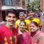 Anmol Jyotir Instagram - Arre bhaiya Holi hai!!!😁🎉🎊❤️🧡💛 #holicelebrations🎉