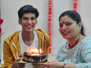 Anmol Jyotir Instagram - Happpppy Birthdayyyy Mumma!!!❤️❤️❤️...every teen should deserve a bff like you.. wish you all the happiness in the world🥳🎂🎉
@richa7629