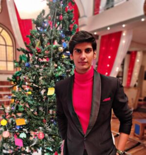 Anmol Jyotir Instagram - Merry Christmas Everyone!!!🎄🥳❤️ #christmascelebration #yrkkh❤