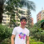Anmol Jyotir Instagram - When they wish you first with the permanent one 😌 So bura na maano holi hai 🖍️❤️💜 #happyholi