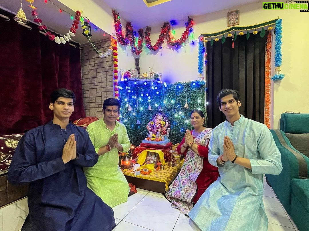 Anmol Jyotir Instagram - I wish Bappa visits your home with bags full of happiness, prosperity, and peace ❤️ #ganpatibappamorya #pudchyavarshilavkarya #happyganeshchaturthi