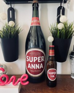 Anna Eremin Instagram - Em todos os trabalhos, sejam eles quais forem, o que importa são as pessoas. E o amor. Da semana passada no Porto, da @superbock fiquei com um dos melhores presentes de sempre 🥹🥹🥹 obrigada Miguel. Obrigada Jorge.
