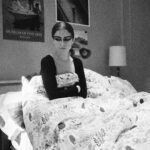 Anna Kendrick Instagram – Halloween scene: Dressed like black swan 🦢 I have never been so unironically joyful at work 🎥 it’s so lame AND I DON’T CARE CAUSE I’M A GODDAMN BALLERINA