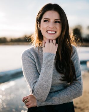 Anna Kendrick Instagram - She’s in a good mood