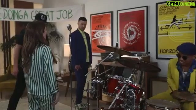 Anna Kendrick Instagram - #Repost @justintimberlake ・・・ On set for DON’T SLACK, playing everything but DON’T SLACK 🤣 Just tryin’ to bring some joy.... Video is finally out tomorrow 🖖🏼 @annakendrick47 @anderson._paak @trolls