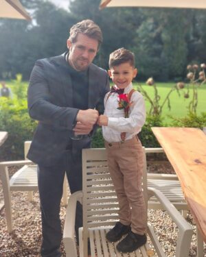 Anna Passey Instagram - Just the most lovely weekend with my family celebrating @jimrounding @luzie wedding 🤍