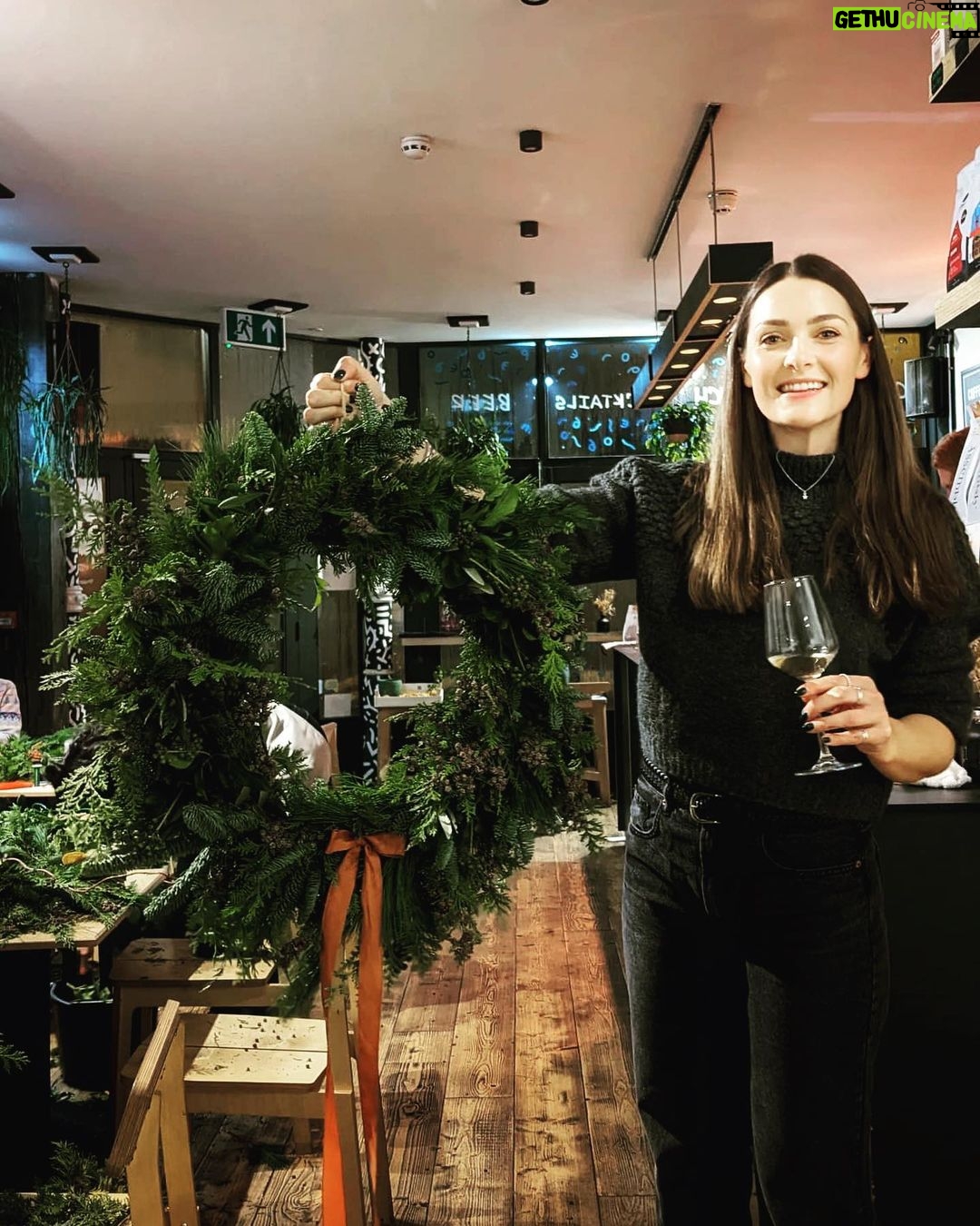 Anna Passey Instagram - The joy is so real π€ When I grow up I want to be a florist. I had the most fun doing the wonderful @artasflowersliverpool wreath making, what a relaxing, joyous evening. Thanks @loudoggw and @jameskhanna for being excellent festive wine drinking, crafting company.