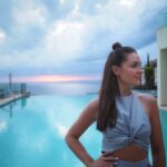 Anna Passey Instagram - All the best colours 🤍 Jumeirah Port Soller Hotel & Spa