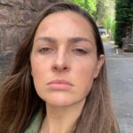 Anna Passey Instagram – Some lost and forgotten BTS shots.

1. Skipping Warren
2. double raincover
3. Be a surgeon, bump off Norma
4. Soap awards dress trying on
5. How many coats is enough coats?