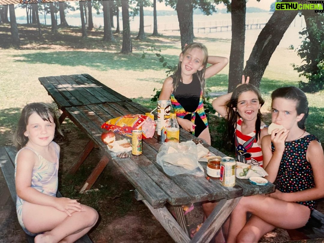 Anna Wood Instagram - you put the fun in funeral 💕