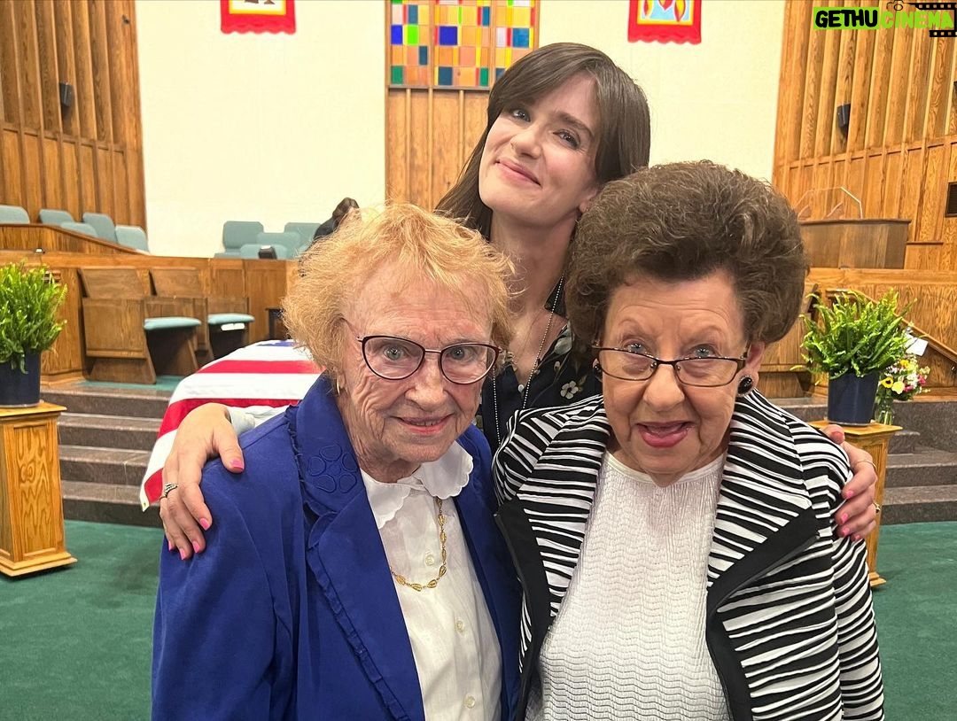 Anna Wood Instagram - you put the fun in funeral 💕