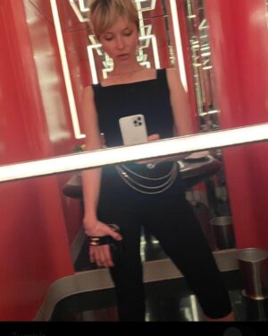 Annabelle Dexter-Jones Instagram - ❤︎︎𖤐♏︎𐦟 𝑴𝒆𝒓𝒄𝒊 𐦟☽𑁍❤︎︎

@chanelofficial