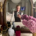 Annabelle Dexter-Jones Instagram - Ambien champion 📺