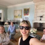 Annabelle Dexter-Jones Instagram - Happy Pesach from mine to yours 💗🫓