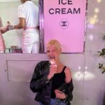 Annabelle Dexter-Jones Instagram - 𝑻𝒉𝒂𝒏𝒌 𝒚𝒐𝒖 𝒇𝒐𝒓 𝒕𝒉𝒆 🍦 ( ˘ ³˘)♥︎ @chanelofficial ✿✿