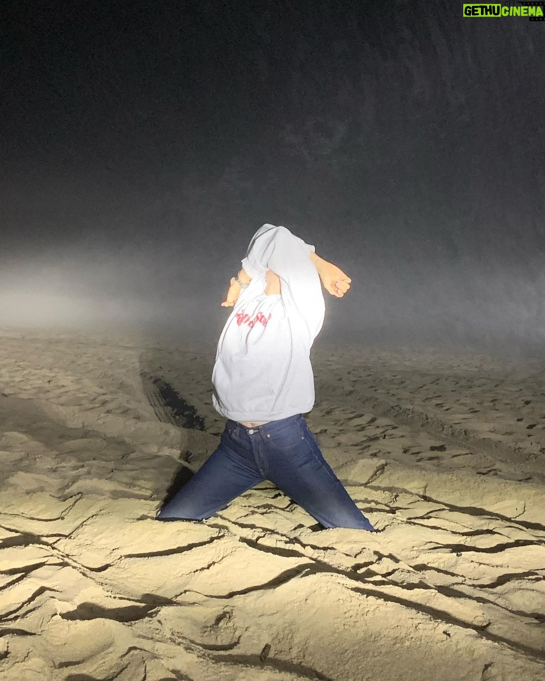 Annabelle Dexter-Jones Instagram - Mist opportunity