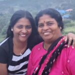 Annabharathi Berchmans Instagram - நல்லதொரு குடும்பம் பல்கலைக்கழகம் " எங்கள் வீட்டில் எல்லா நாளும் கார்த்திகை.. எங்கள் நிலவில் என்றும் இல்லை தேய்பிறை.. கிளி கூட்டம் போல் எங்கள் கூட்டமே இது ஆனந்த பூந்தோட்டம் அன்பின் ஆலயம்"❤❤❤ அனைவருக்கும் இனிய கார்த்திகை தீபத்திருநாள் நல்வாழ்த்துக்கள்😍 #Annabharathi #anbudannabharathi #bigboss #biggboss7 #bigbossseason7 #family #familyphotography