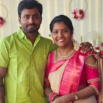 Annabharathi Berchmans Instagram - நல்லதொரு குடும்பம் பல்கலைக்கழகம் " எங்கள் வீட்டில் எல்லா நாளும் கார்த்திகை.. எங்கள் நிலவில் என்றும் இல்லை தேய்பிறை.. கிளி கூட்டம் போல் எங்கள் கூட்டமே இது ஆனந்த பூந்தோட்டம் அன்பின் ஆலயம்"❤❤❤ அனைவருக்கும் இனிய கார்த்திகை தீபத்திருநாள் நல்வாழ்த்துக்கள்😍 #Annabharathi #anbudannabharathi #bigboss #biggboss7 #bigbossseason7 #family #familyphotography