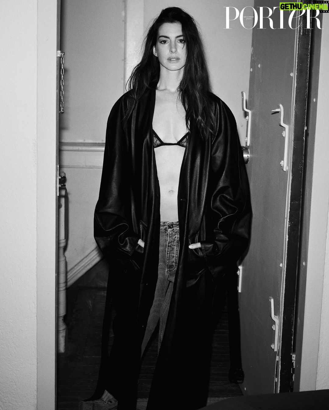 Anne Hathaway Instagram - #41 ♍️ Thank you again @cassblackbird and @portermagazine 💜
