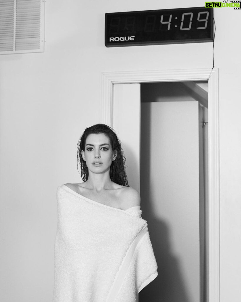 Anne Hathaway Instagram - Mood swing. @interviewmag #workit