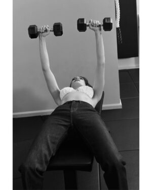 Anne Hathaway Instagram - Mood swing.
@interviewmag
#workit