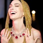 Anne Hathaway Instagram – ✨ Very lucky I was able to celebrate @bulgari’s new Mediterranea High Jewelry collection in Venice! Thank you and congratulations to my #Bulgari family on the incredible and special evening (and thank you to Fabrizio Ferri for capturing how I felt being there!) #BulgariHighJewelry ✨

Portrait by @fabrizioferriofficial
Video directed by yannick.roguet DOP @samuel.auquier
