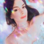 Anne Hathaway Instagram - Just realized my birthday look was Daphne Kluger meets Ella of Frell 😂 Hope we all have a great year 💎🌈
