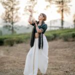 Ansha Mohan Instagram - Neeelipenn dance kalikkum 💃🏾 . Camera @shalby_peppeads @peppeads Makeover @bridalart_by_riya @riya_shalby . #photo #photoshoot #photooftheday #instagood #instamood #instadaily #ootd #ootdshare #outfitoftheday #streetstyle #trend #photography #lookbook #goodhairday #photomood #shootmode #fashion #fashioninspo #style #styleinspo #girlpower #styleicon #fashionable #fashionnova #fashionblogger #styleblogger
