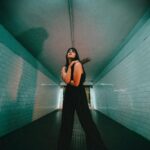 Ansha Mohan Instagram - Look closely for a life hack :::: . Photography @mirabilia_captures . #photo #photoshoot #photooftheday #instagood #instamood #instadaily #ootd #ootdshare #outfitoftheday #streetstyle #trend #photography #lookbook #goodhairday #photomood #shootmode #fashion #fashioninspo #style #styleinspo #girlpower #styleicon #fashionable #fashionnova #fashionblogger #styleblogger