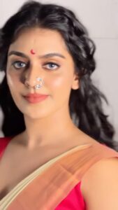 Ansha Mohan Instagram - ചന്ദ്രകല🌙 . Makeover @nashash_makeover Saree. @_redpalm Blouse by @makeoverbyhayahakeem_ . #fyp #onam