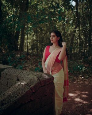 Ansha Mohan Instagram - ചന്ദ്രകല🌙

Photography @rd_stories93 
Saree @_redpalm 
Makeover @nashash_makeover 

.

#photo #photoshoot #photooftheday #instagood #instamood #instadaily #ootd #ootdshare #outfitoftheday #streetstyle #trend #photography #lookbook #goodhairday #photomood #shootmode #fashion #fashioninspo #style #styleinspo #girlpower #styleicon #fashionable #fashionnova #fashionblogger #styleblogger