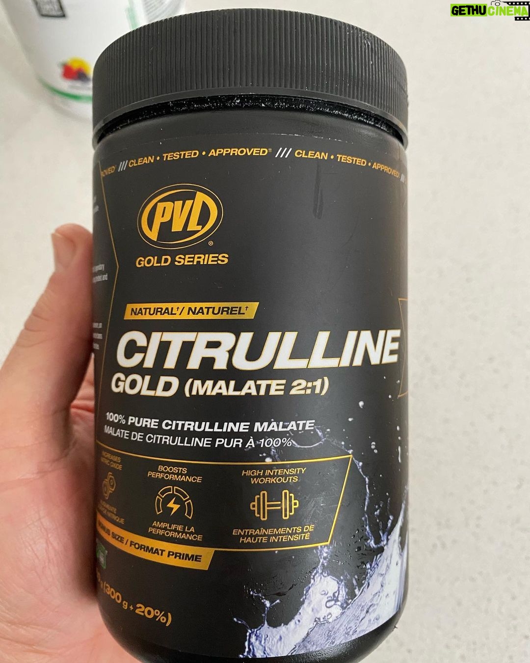 Anthony Carelli Instagram - So here’s something new, I’ve never used this before until this past week and I must say it definitely does increase the intensity of your workouts! It’s a very small scoop so it should last a long time too. Intensity = results! @purevitalabs Woodland Beach
