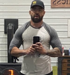 Anthony Carelli Instagram - I wasn’t kidding when I said “Operation @realbillygunn” is in effect #Lifestyle #Training #Diet #TeamRicoMontana #Wellness #Fitness #nutrition #health