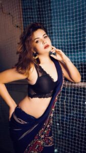 Anupama Agnihotri Instagram - The magic lies in the way it’s draped. #the #magic #lines #in #the #way #its #draped #saree #sareefashion #look #looks #teamlfg #fyp #photogram #instadaily #anupmaagnihotri
