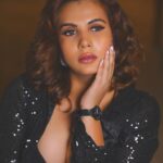 Anupama Agnihotri Instagram - Eyes that speak volumes. @clicksart_versatile @clicksart_photography @ashtagindia @maujjarestobarparle @_groom_to_bloom_ @makeup_n_hair_by_sujata @mirayajewelsofficial #look #looks #reelsinstagram #photo #fyp #sections #anupmaagnihotri #instadaily #insagram #