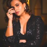 Anupama Agnihotri Instagram - Wearing black isn’t my style. It’s my emotion. 📸 @clicksart_versatile @clicksart_photography Outfit @ashtagindia Location @maujjarestobarparle Mua @_groom_to_bloom_ Hair @makeup_n_hair_by_sujata Jewelry @mirayajewelsofficial #wearing #black #is#not #style #its #my #emotion #look #looks #sections #xoxo #teamlfg #photoeveryday #photodump #photo #instadaily #anupmaagnihotri