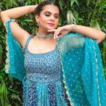 Anupama Agnihotri Instagram - Ethnic fashion is an instant language. Mua & hair @makeover_rituu @makeup_by_saviii Outfit @raasworld @paaneri_dadar Location @invisiblegastronomybar #look #looks #sections #lookbook #style #insta #instamoment #instacool #teamlfg #anupmaagnihotri