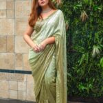 Anupama Agnihotri Instagram - 🍃 Mua & hair @makeover_rituu & @savali_ch Outfit @bawreefashions Location @invisiblegastronomybar #look #looks #sections #instadaily #teamlfg #instamoment
