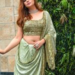 Anupama Agnihotri Instagram - 🍃 Mua & hair @makeover_rituu & @savali_ch Outfit @bawreefashions Location @invisiblegastronomybar #look #looks #sections #instadaily #teamlfg #instamoment