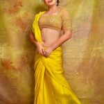 Anupama Agnihotri Instagram - Indian fashion is a complex saree of glamour, modesty and seduction. @samirafashionofficial @labelheenabafna @shotbysaurabh @sara_makemeup_academy #look #looks #lookbook #ootd #potd #style #sections #teamlfg #instadaily #instamood #anupmaagnihotri #saree #