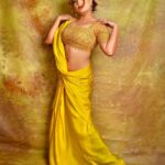 Anupama Agnihotri Instagram - Indian fashion is a complex saree of glamour, modesty and seduction. @samirafashionofficial @labelheenabafna @shotbysaurabh @sara_makemeup_academy #look #looks #lookbook #ootd #potd #style #sections #teamlfg #instadaily #instamood #anupmaagnihotri #saree #