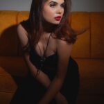 Anupama Agnihotri Instagram - 😍 @labelheenabafna @shotbysaurabh @sara_makemeup_academy #look #lookbook #looks #sections #style #fashionnova #teamlfg #instagram #instapost #anupmaagnihotri