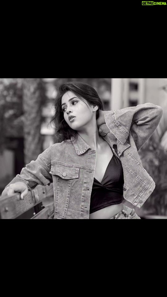 Anushka Merchande Instagram - Shot with this beauty @anushka_merchande Model:- @anushka_merchande Photographer:- @sanjaykumarphotographer Creatives:- @aayu0801 Outfit by :- @fashionstruc Portfolio managed by :- @vmcagency @lifecoachdiptishah24 @binitabhanushali @nidskp #modelphotography #fashionphotography #anushkamerchande #modeling #vmca #vmcartist #vmcateenager #vmcacasting #VMCA #vmcaphotography #vmcafamily