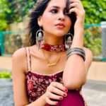 Anushka Merchande Instagram - Alexa play what jhumka?!🤎✨ #anushkamerchande #actress #whatjhumka #explore #foryou #bollywood