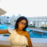 Anushka Merchande Instagram - Touristyy💌🎀 #anushkamerchande #actress #doha #qatar #foryou #explore #instagood Place Vendôme, Lusail - Qatar